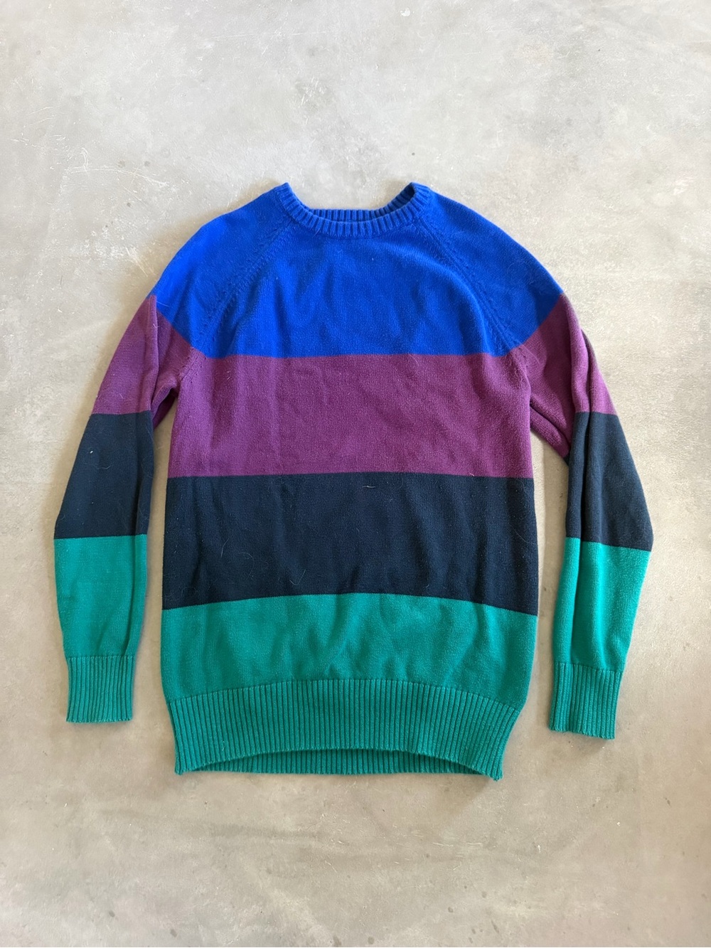 Men's Colorblock Crewneck Sweater in Blue, Purple, Green Medium Tall
